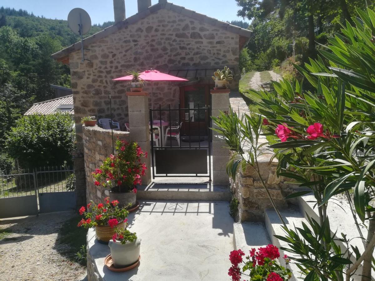 Loft La Rose Desiree Gite 3 Etoiles Chalencon Exterior photo